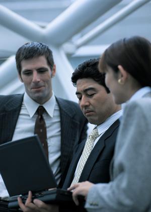 セリーヌのサングラスを販売する会社